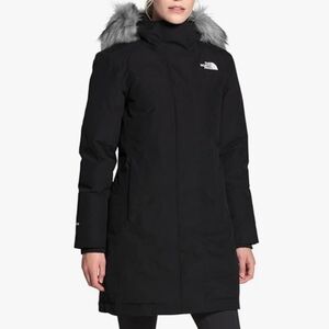 North Face Women's Long Parka - size M